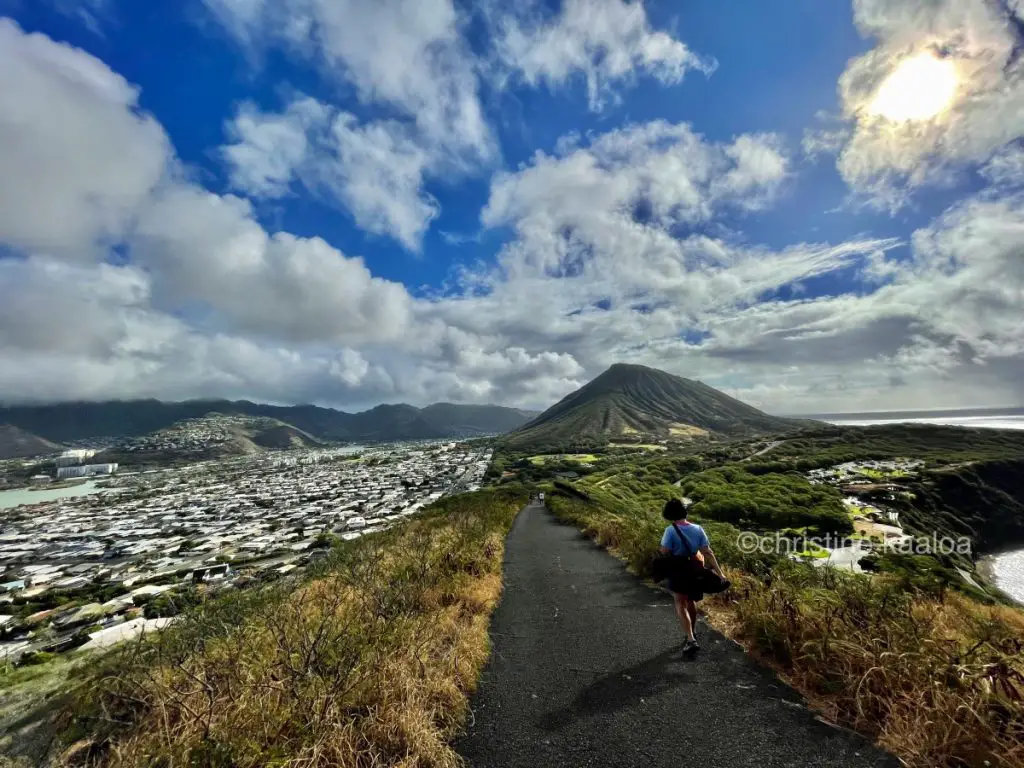 hanauma bay hike view of koko head trail