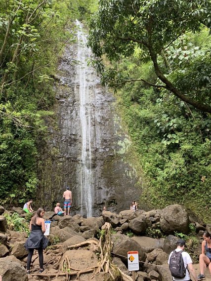 manoa valley waterfall ©christinekaaloa